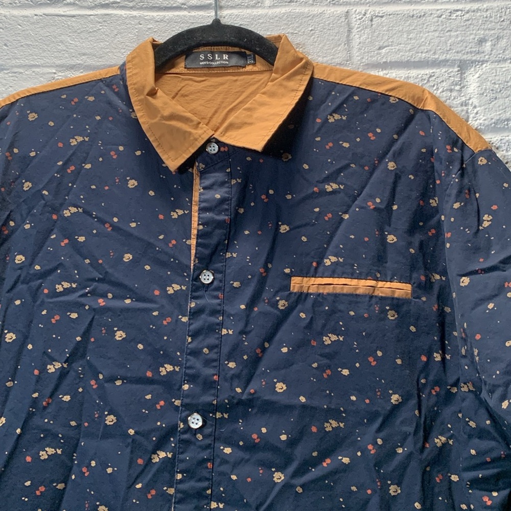 Men’s button down. - Picture 2 of 5